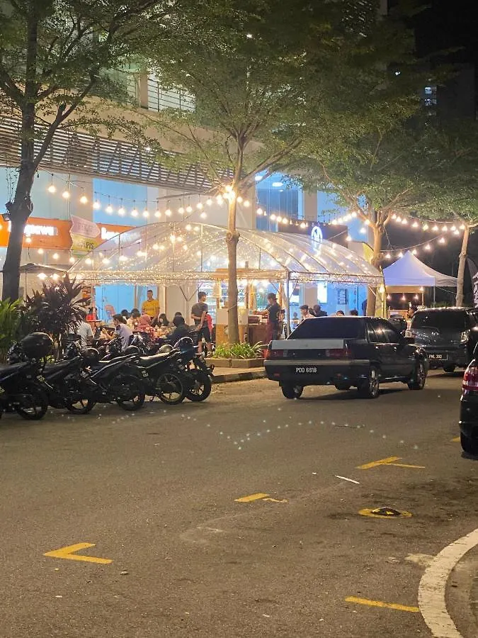 12Pax 2 Bathrooms Near Usm Pantai Hospital And Spice Arena Bayan Lepas