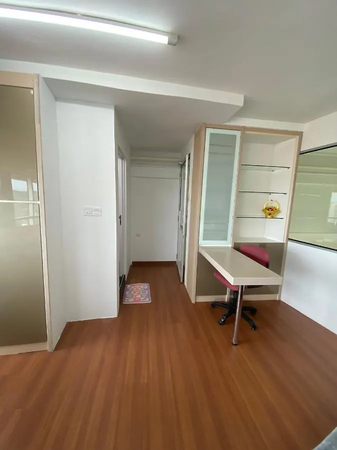 12Pax 2 Bathrooms Near Usm Pantai Hospital And Spice Arena Bayan Lepas Apartment